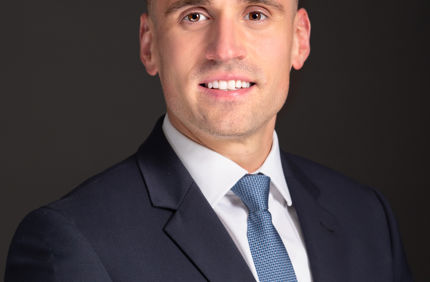 Dylan Glazer Headshot 2022